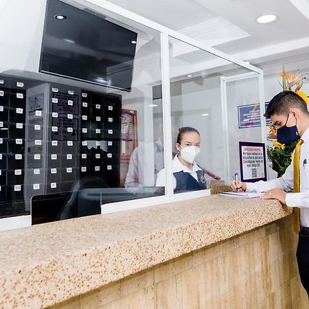 Hotel La Luna Santiago de Cali Экстерьер фото