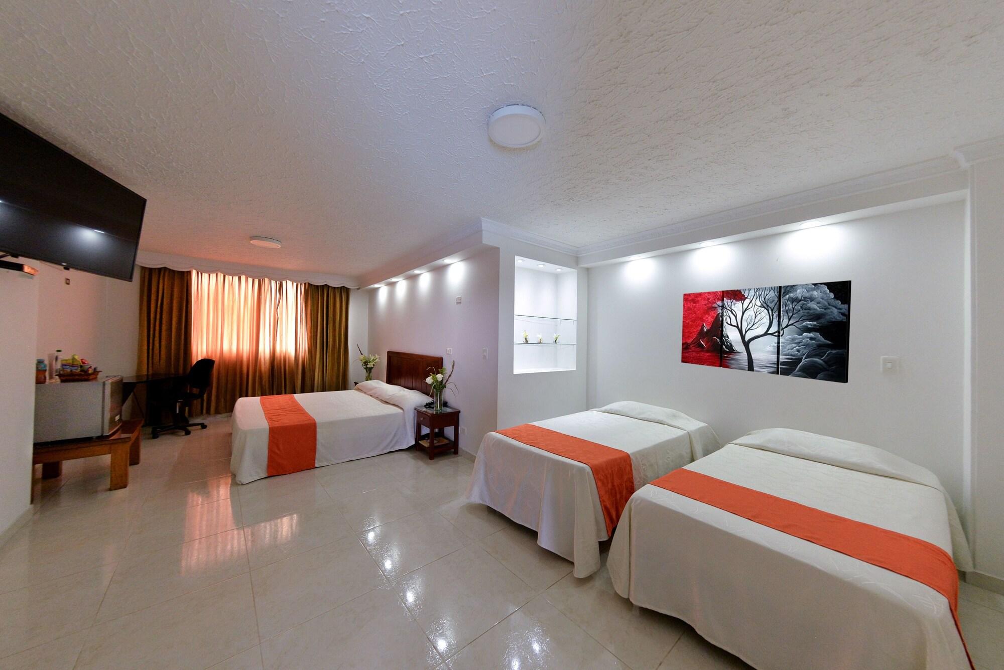 Hotel La Luna Santiago de Cali Экстерьер фото