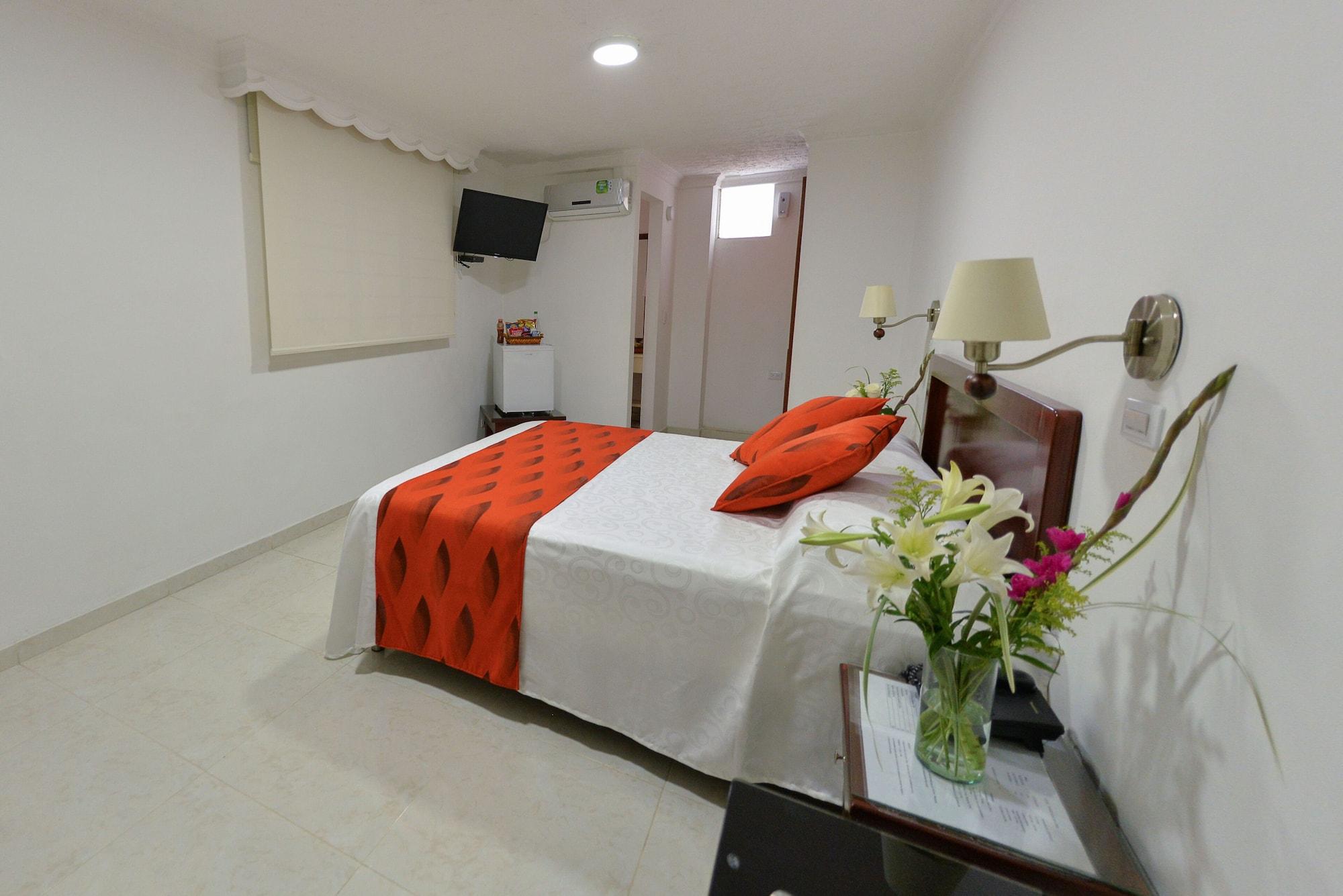 Hotel La Luna Santiago de Cali Экстерьер фото