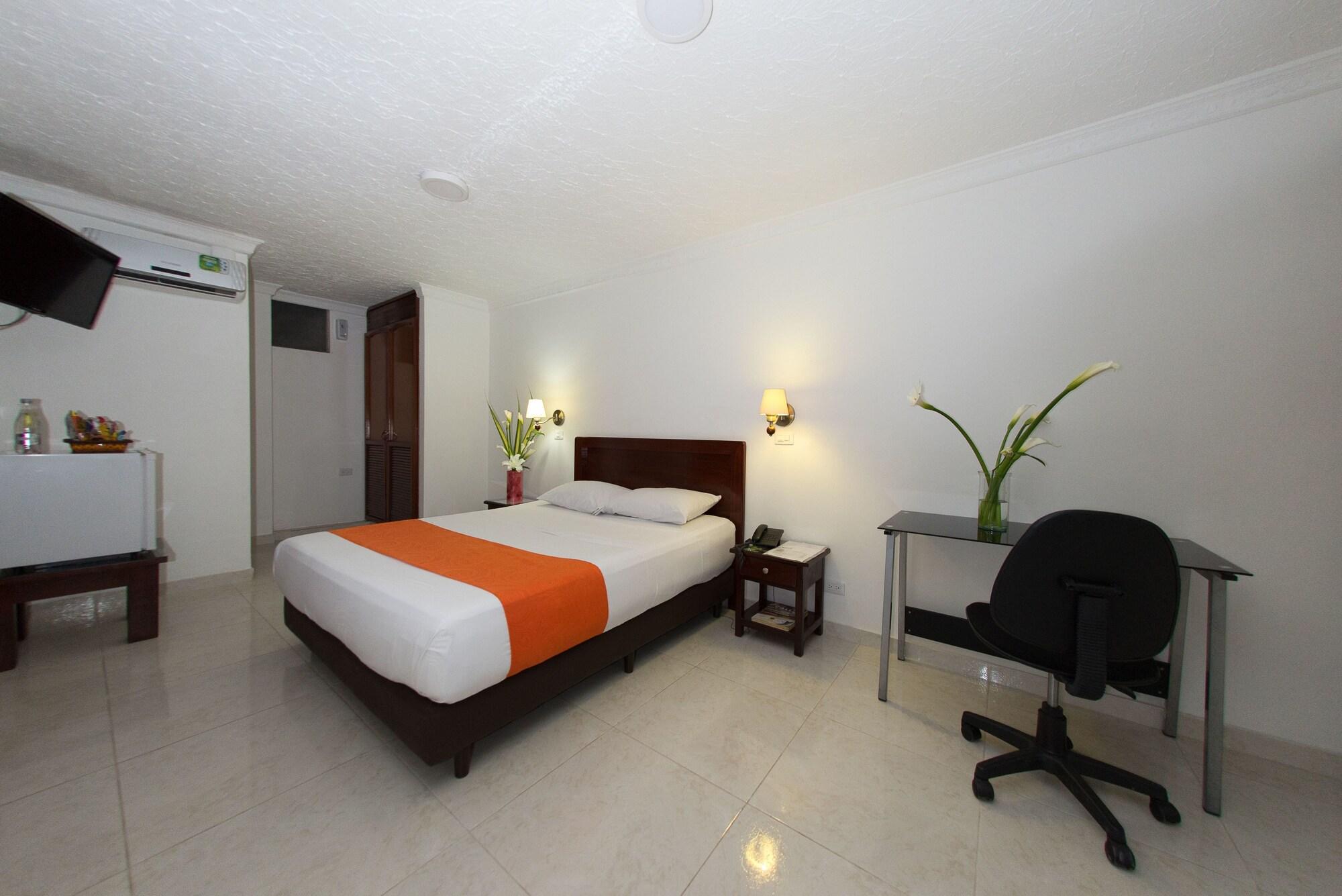 Hotel La Luna Santiago de Cali Экстерьер фото