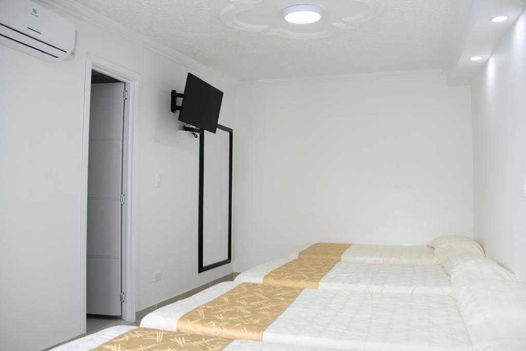 Hotel La Luna Santiago de Cali Экстерьер фото